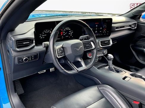 Used 2024 Ford Mustang Premium image 16