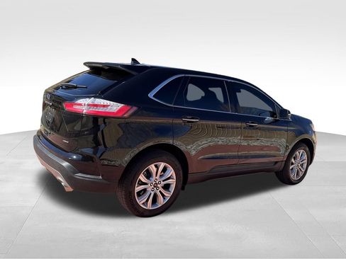 Used 2024 Ford Edge Titanium AWD/4WD image 9