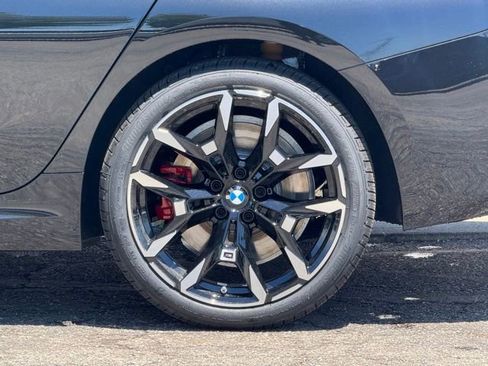 New 2026 BMW 330i xDrive Sedan w/ M Sport Package AWD/4WD image 3