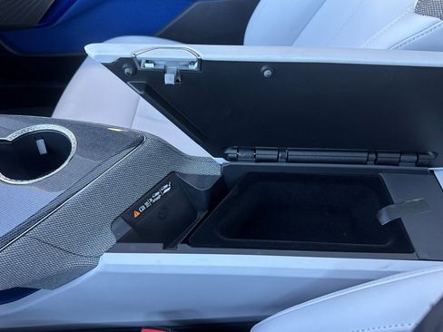 Certified 2025 Cadillac Optiq Luxury 1 image 29