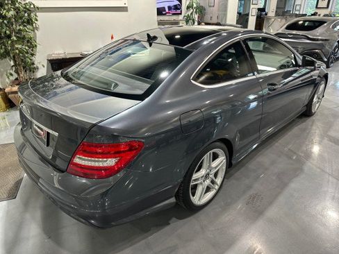 Used 2013 Mercedes-Benz C 250 Coupe image 2