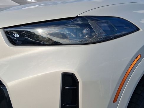 New 2026 BMW X6 M60i image 11