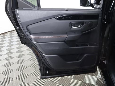 New 2026 Honda Pilot TrailSport image 15