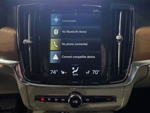 Used 2018 Volvo S90 T6 Inscription w/ Luxury Package image 18