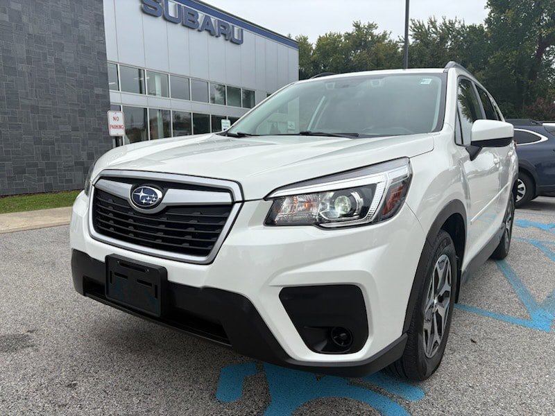 Used 2020 Subaru Forester Premium AWD/4WD image 1