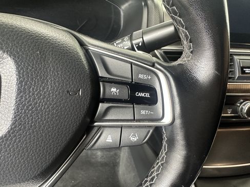 Used 2022 Honda Accord Sport image 16