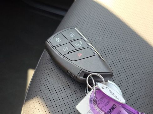 New 2026 GMC Sierra 1500 SLT image 42