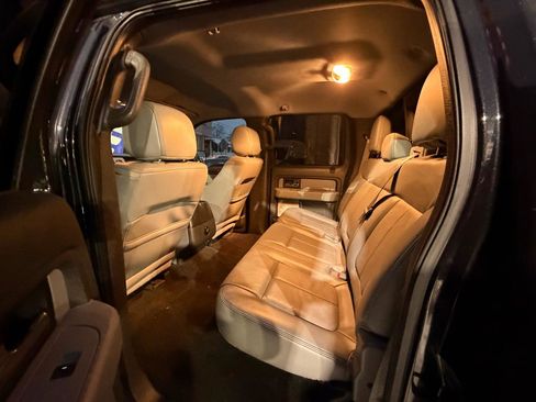 Used 2014 Ford F150 XLT w/ Equipment Group 302A Luxury image 11