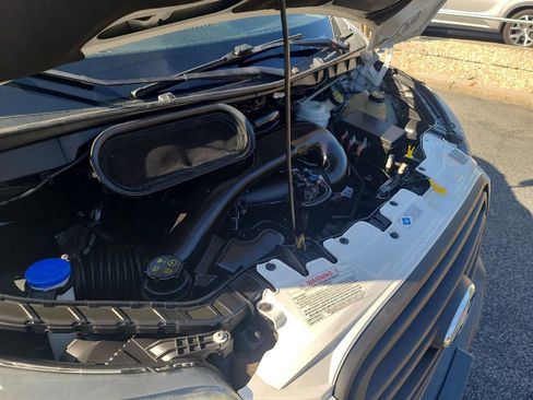 Used 2016 Ford Transit 250 148 Low Roof image 31