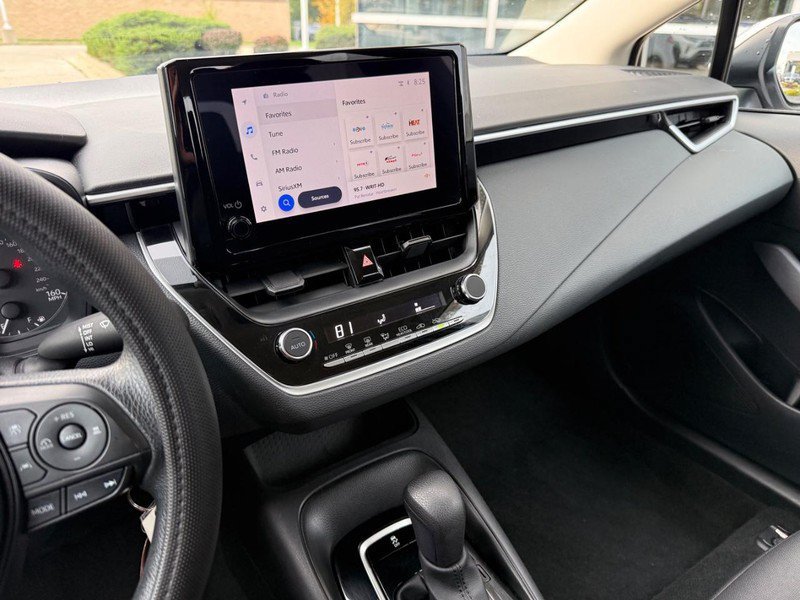Used 2023 Toyota Corolla LE FWD image 25