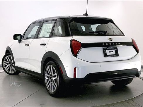 New 2025 MINI Cooper 4-Door Hardtop image 2