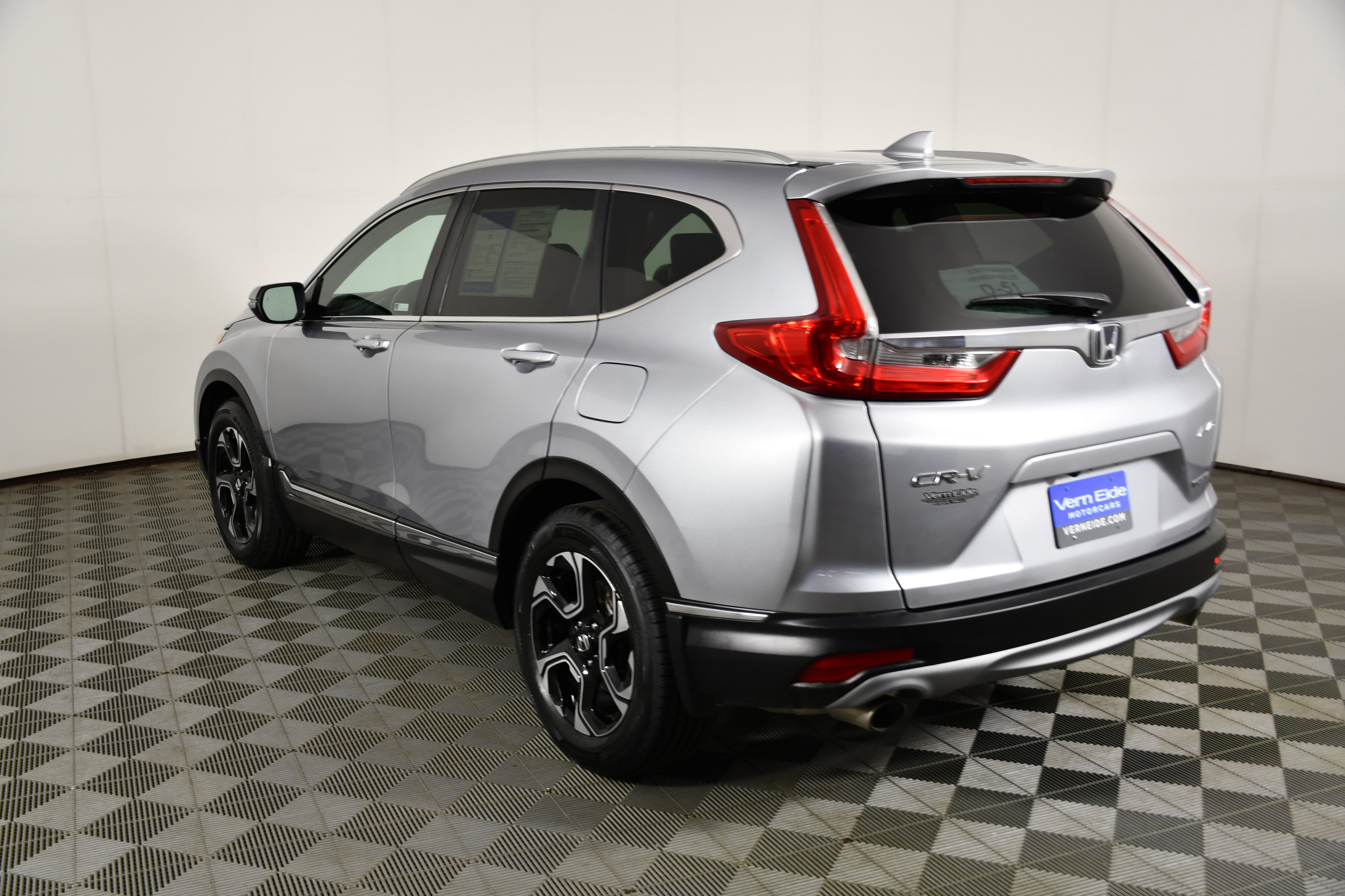 Used 2019 Honda CR-V Touring image 8