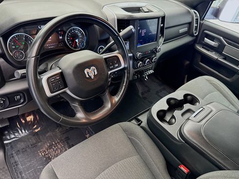 Used 2022 RAM 2500 Big Horn w/ Night Edition AWD/4WD image 7