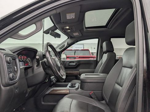 Used 2021 Chevrolet Silverado 1500 LT Trail Boss w/ Convenience Package II image 8