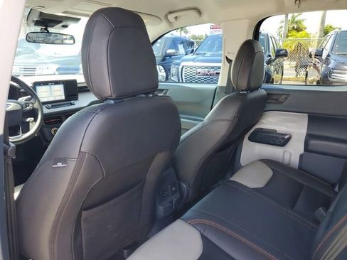 Used 2023 Ford Maverick XLT w/ XLT Luxury Package FWD image 13