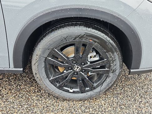 New 2026 Honda HR-V Sport image 4