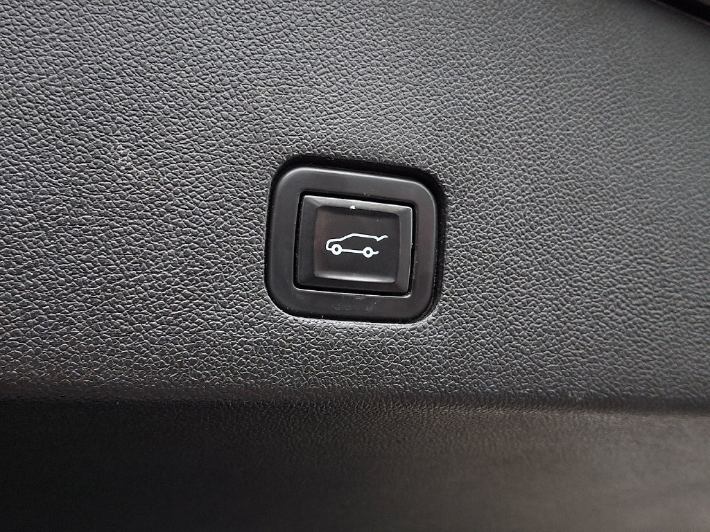 Used 2020 Cadillac XT6 Sport AWD/4WD image 29
