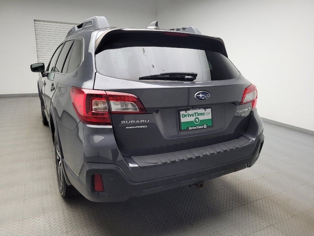 Used 2018 Subaru Outback 3.6R Limited AWD/4WD image 6
