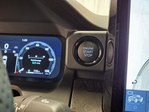 Used 2026 Toyota Tacoma Limited image 17