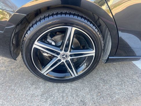 Used 2022 Mercedes-Benz A 220 image 12