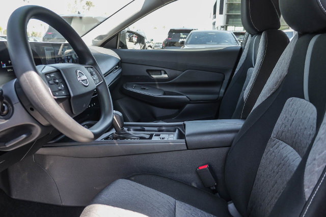 Used 2026 Nissan Sentra SV w/ Floor Mat Package FWD image 18