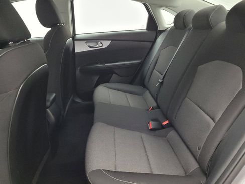 Used 2023 Kia Forte LXS w/ LXS Technology Package FWD image 18