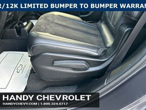 Used 2022 Jeep Grand Cherokee L Laredo image 38