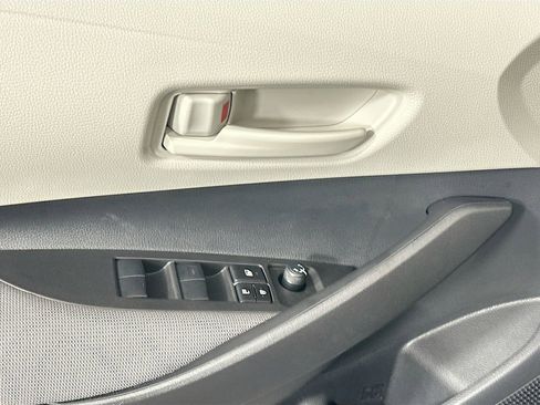 Used 2026 Toyota Corolla LE image 18