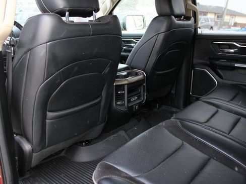 Used 2019 RAM 1500 Laramie image 32