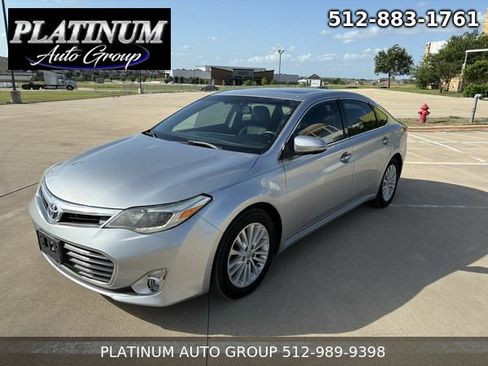 Used 2015 Toyota Avalon Limited FWD image 1