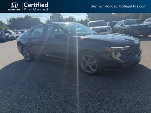 Used 2024 Honda Accord EX image 3