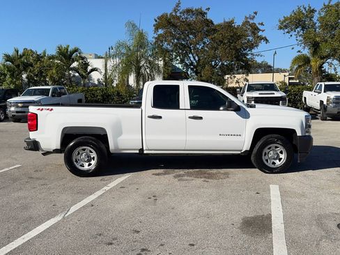 Used 2018 Chevrolet Silverado 1500 W/T w/ Trailering Package image 8