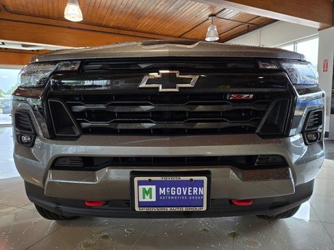 Used 2023 Chevrolet Colorado Z71 w/ Z71 Convenience Package 2 AWD/4WD image 9