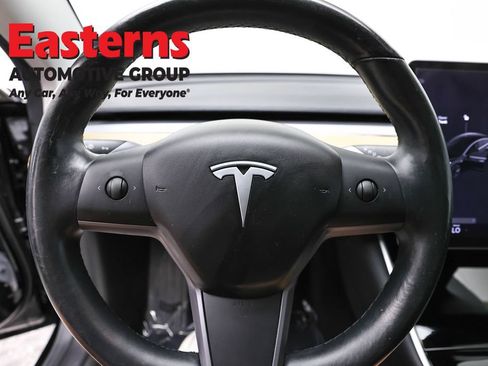Used 2019 Tesla Model 3 Standard Range Plus RWD image 10