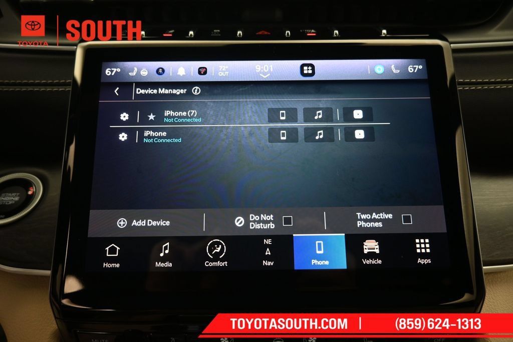Used 2023 Jeep Grand Cherokee Limited w/ Luxury Tech Group II AWD/4WD image 17