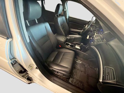 Used 2013 Honda Crosstour EX-L image 30