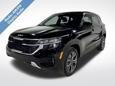 Used 2024 Kia Seltos LX image 1