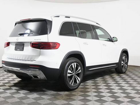 New 2026 Mercedes-Benz GLB 250 4MATIC image 7