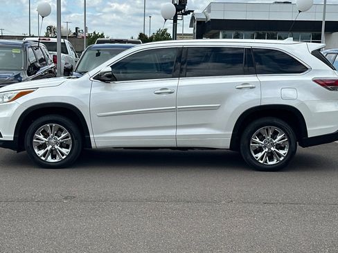 Used 2015 Toyota Highlander XLE FWD image 7