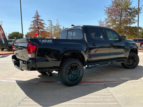 Used 2021 Toyota Tacoma SR w/ SR Convenience Package RWD image 6