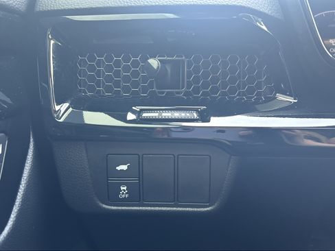 Certified 2023 Honda CR-V EX-L image 17