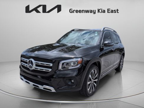 Used 2022 Mercedes-Benz GLB 250 4MATIC image 10