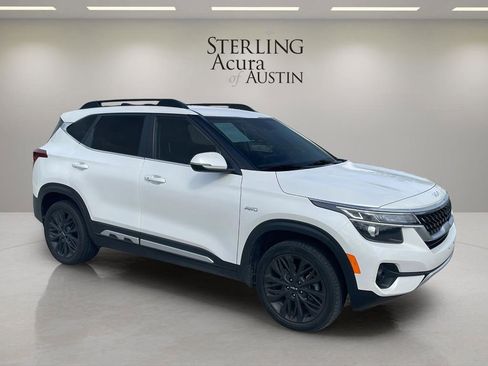 Used 2022 Kia Seltos Nightfall Edition AWD/4WD image 3