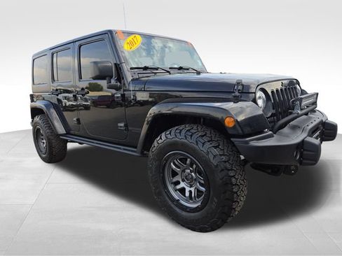 Used 2017 Jeep Wrangler Unlimited Sahara AWD/4WD image 1
