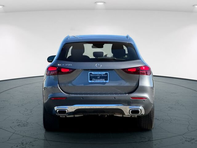 Certified 2026 Mercedes-Benz GLA 250 image 5