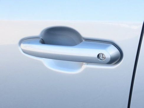 Used 2024 Toyota RAV4 LE image 21