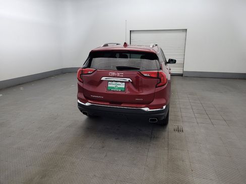 Used 2019 GMC Terrain SLT w/ Preferred Package AWD/4WD image 7