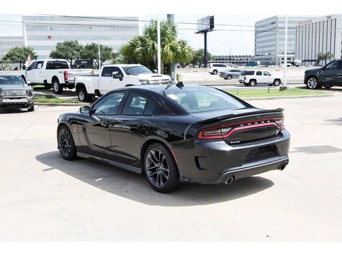 Used 2023 Dodge Charger Scat Pack RWD image 4