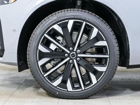 New 2026 Volvo XC60 T8 Ultra w/ Protection Package Premier AWD/4WD image 38