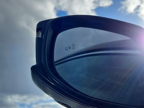 New 2026 Toyota Crown Platinum image 6